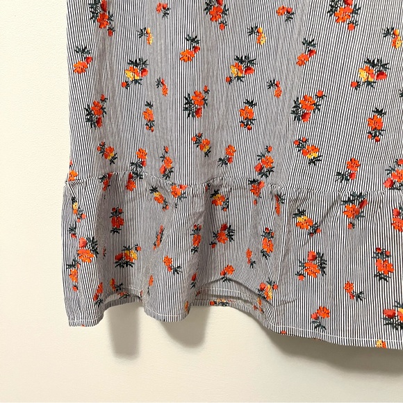 🔥 ASOS blue white striped red floral ruffle hem peplum short sleeve top - Picture 6 of 16